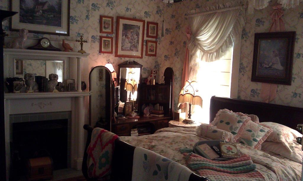 2439 Fairfield "A Bed And Breakfast" Shreveport Quarto foto